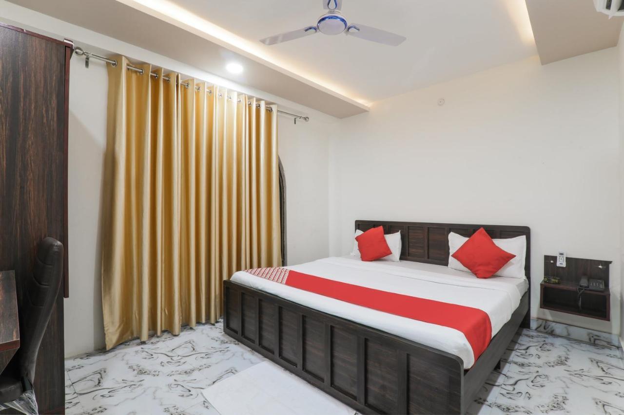 Bijnaur Hotel O Aastha Near Chaudhary Charan Singh International Airport מראה חיצוני תמונה